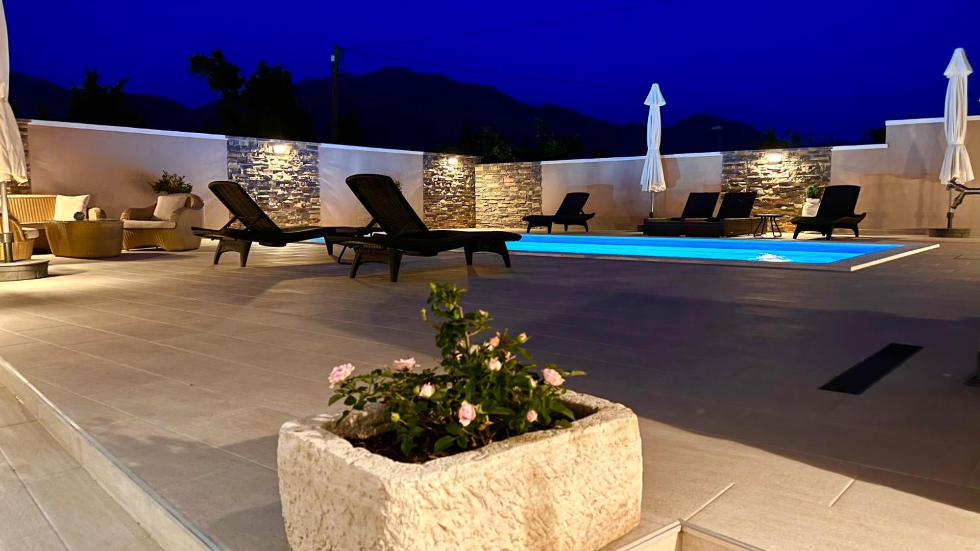 Villa Dalma Čilipi Exterior foto